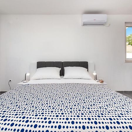Korta Apartments Viganj Extérieur photo