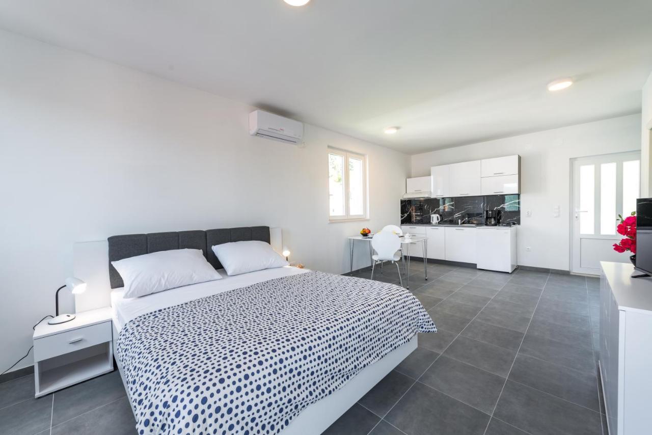 Korta Apartments Viganj Extérieur photo
