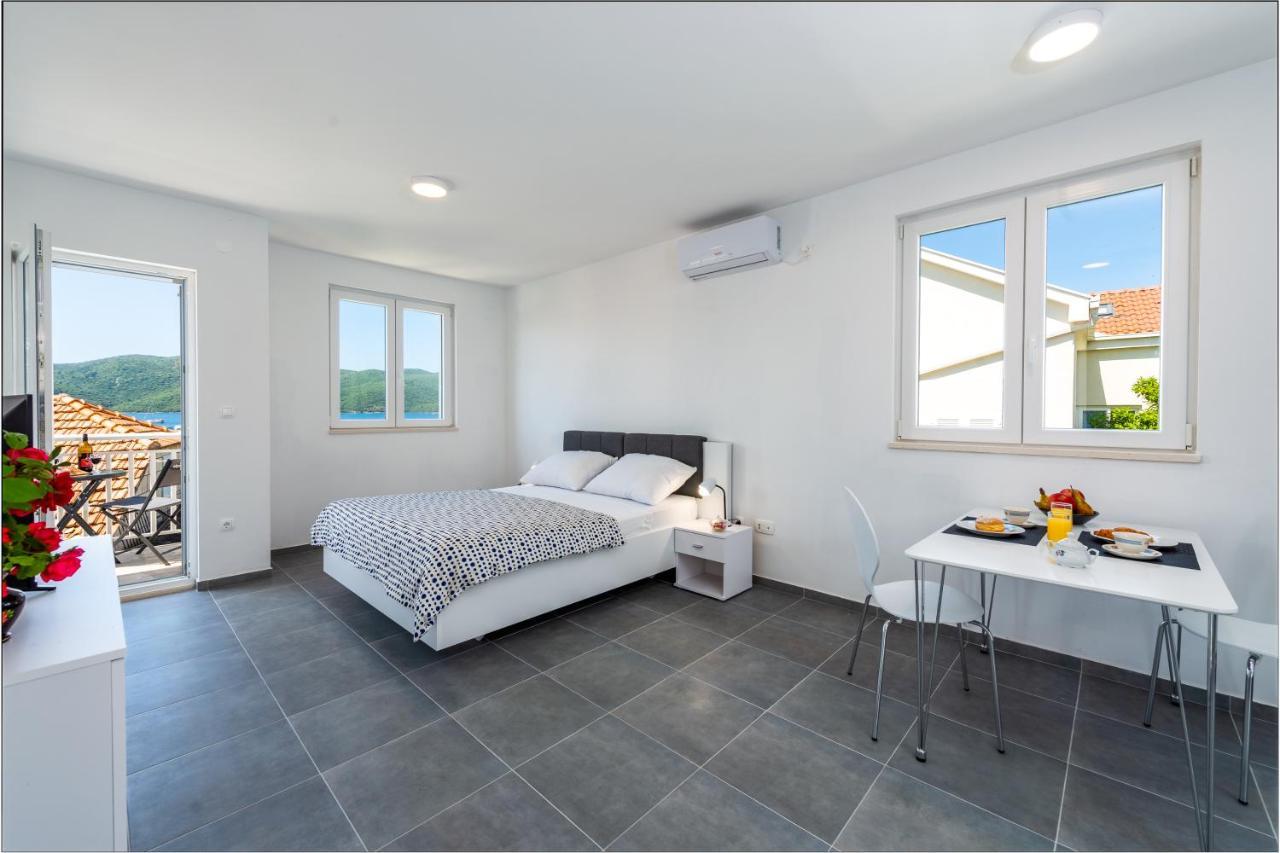 Korta Apartments Viganj Extérieur photo
