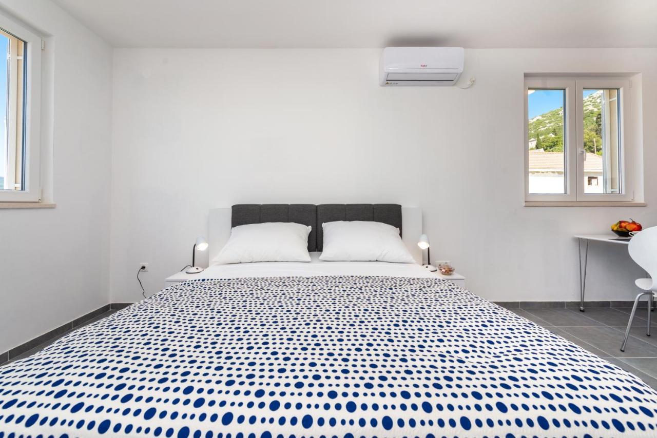 Korta Apartments Viganj Extérieur photo